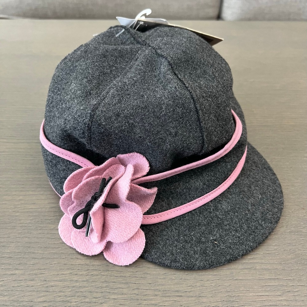 Stormy Kromer Petal Pusher Wool Cap Hat Gray/Pink USA Made Size 7 1/2 Womens